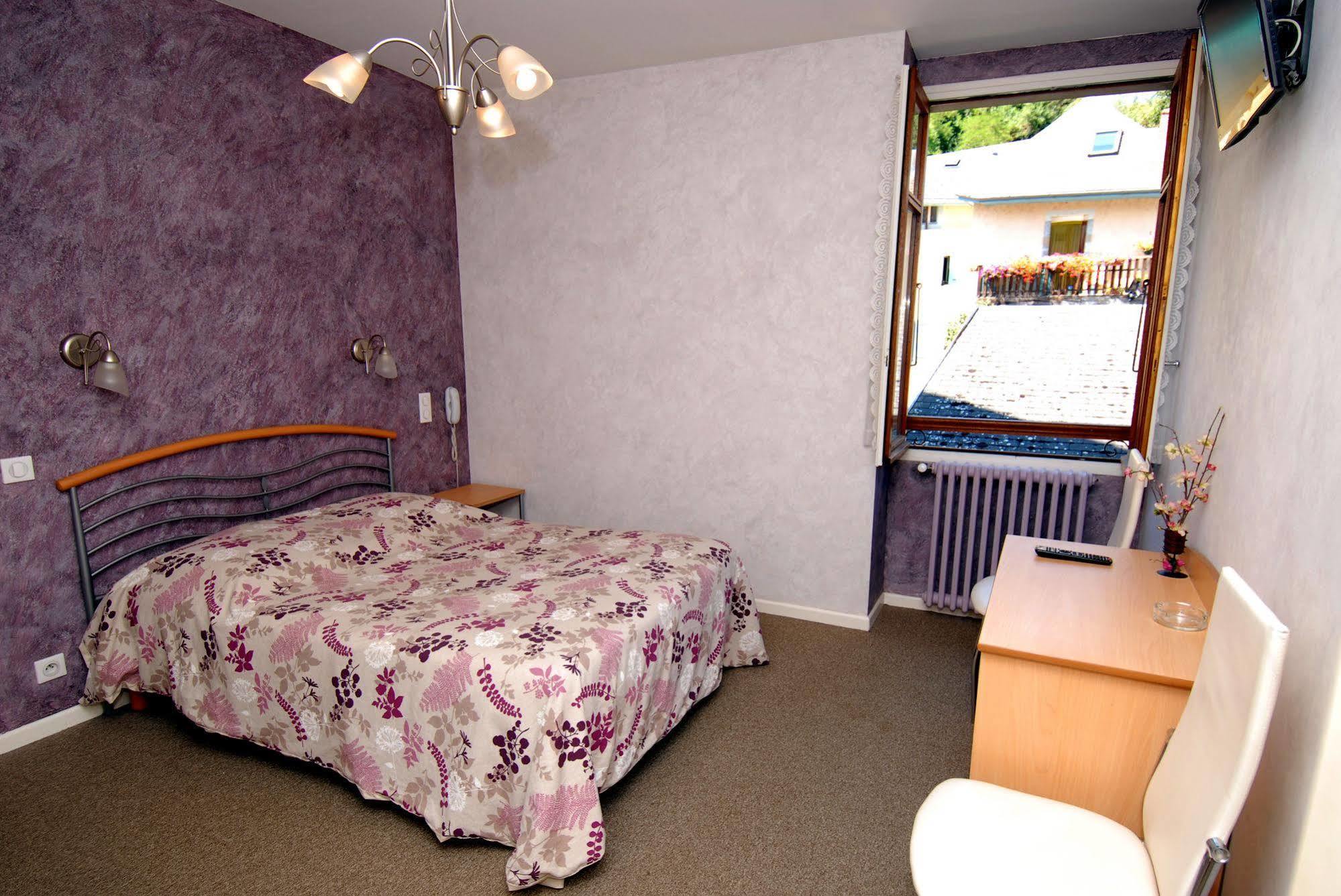Hotel George Монмельян Экстерьер фото