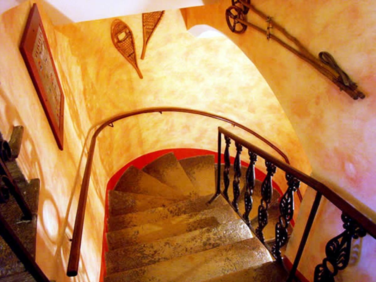 Hotel George Монмельян Номер фото
